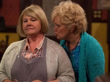 Annette Badland
