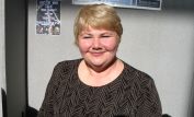 Annette Badland