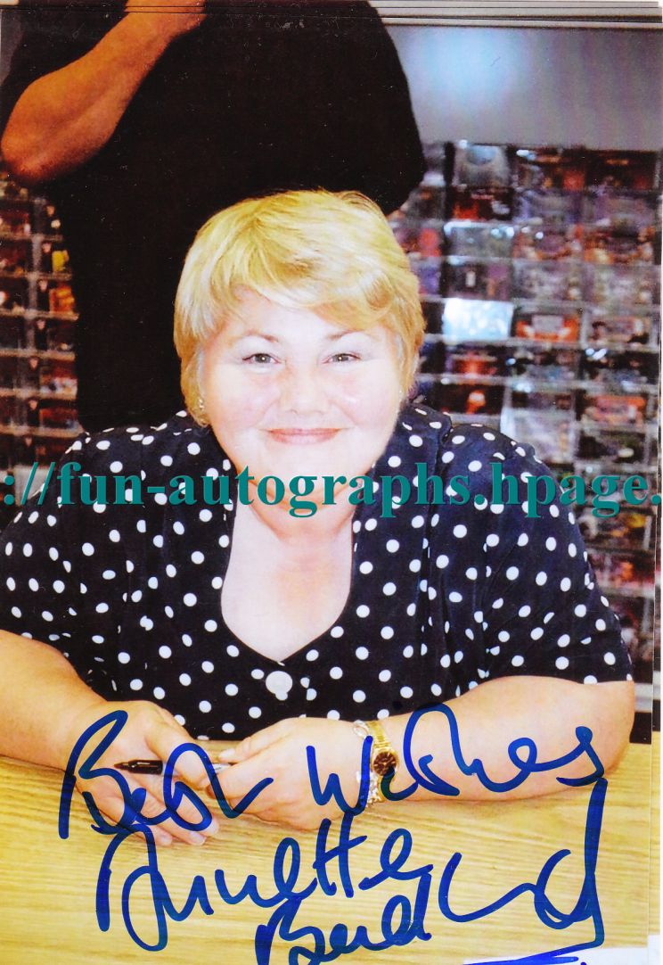 Annette Badland