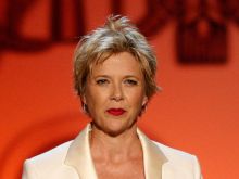 Annette Bening