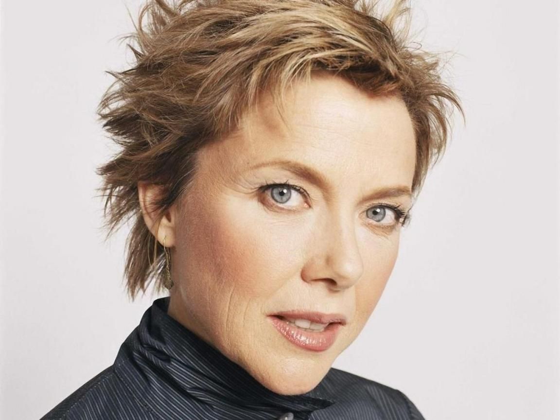 Of bening photos annette Annette Bening