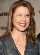 Annette Bening