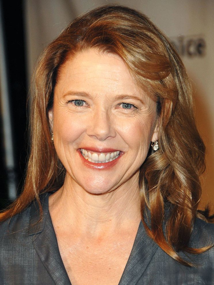 Annette Bening