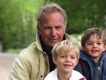 Annie Costner