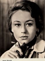 Annie Girardot