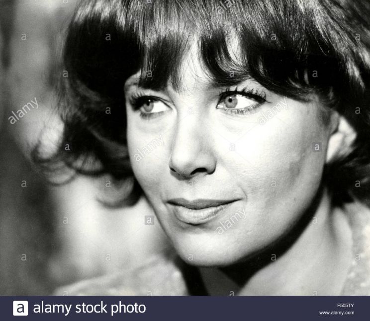 Annie Girardot