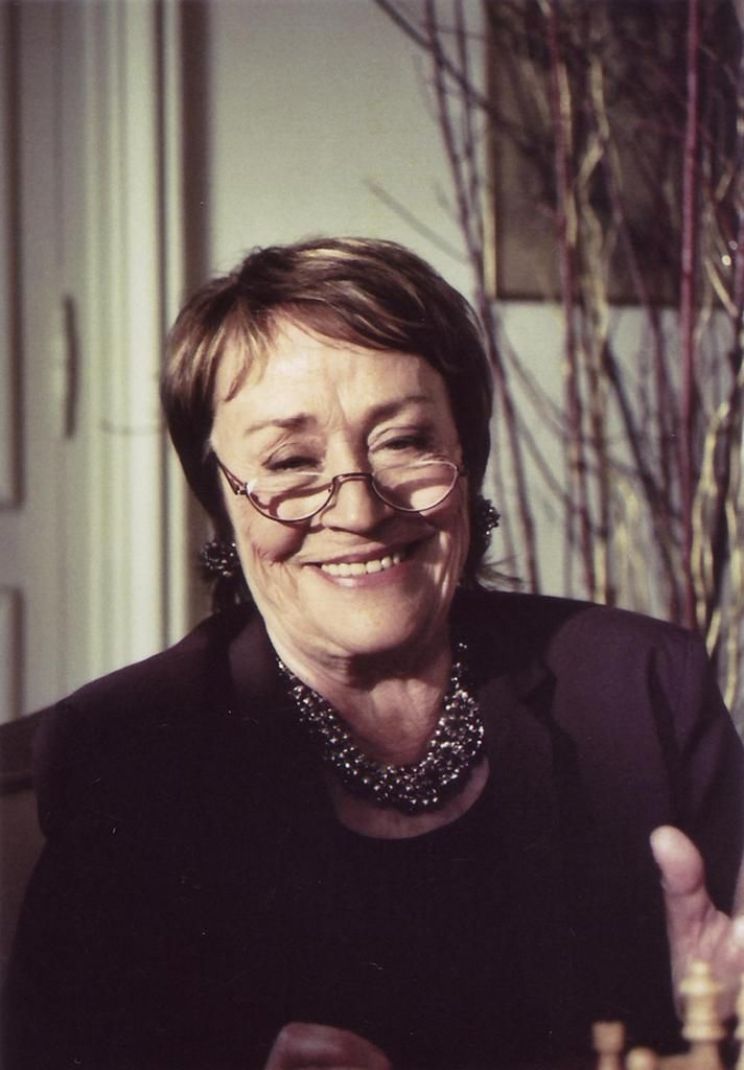 Annie Girardot