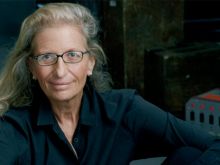 Annie Leibovitz #3354149 picture (Landscape Medium)