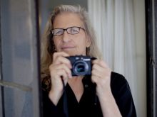 Annie Leibovitz #3354151 picture (Landscape Medium)