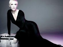Annie Lennox