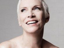 Annie Lennox