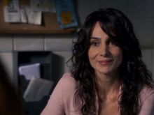 Annie Parisse