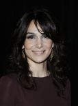 Annie Parisse