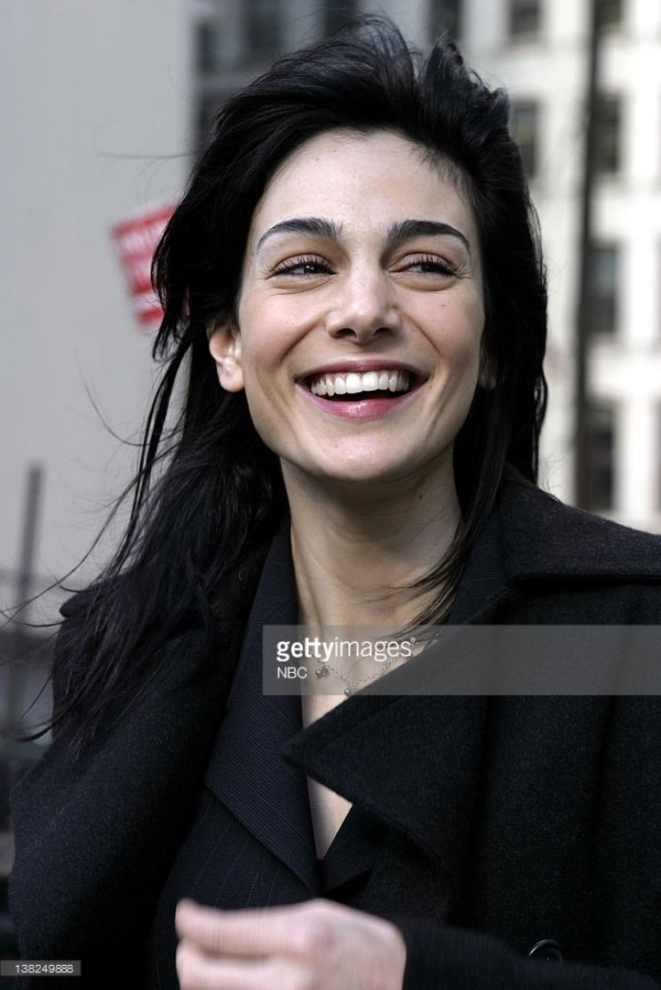 Annie Parisse