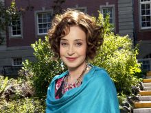 Annie Potts