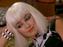 Annie Potts