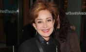 Annie Potts