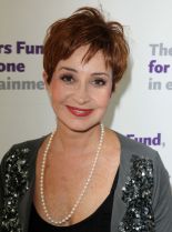 Annie Potts