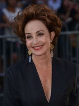 Annie Potts