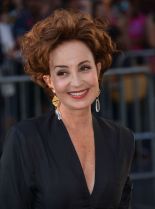 Annie Potts