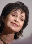 Annie Potts