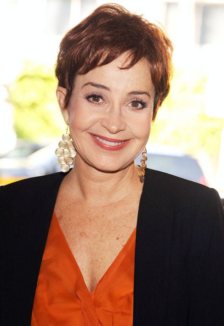 Annie Potts