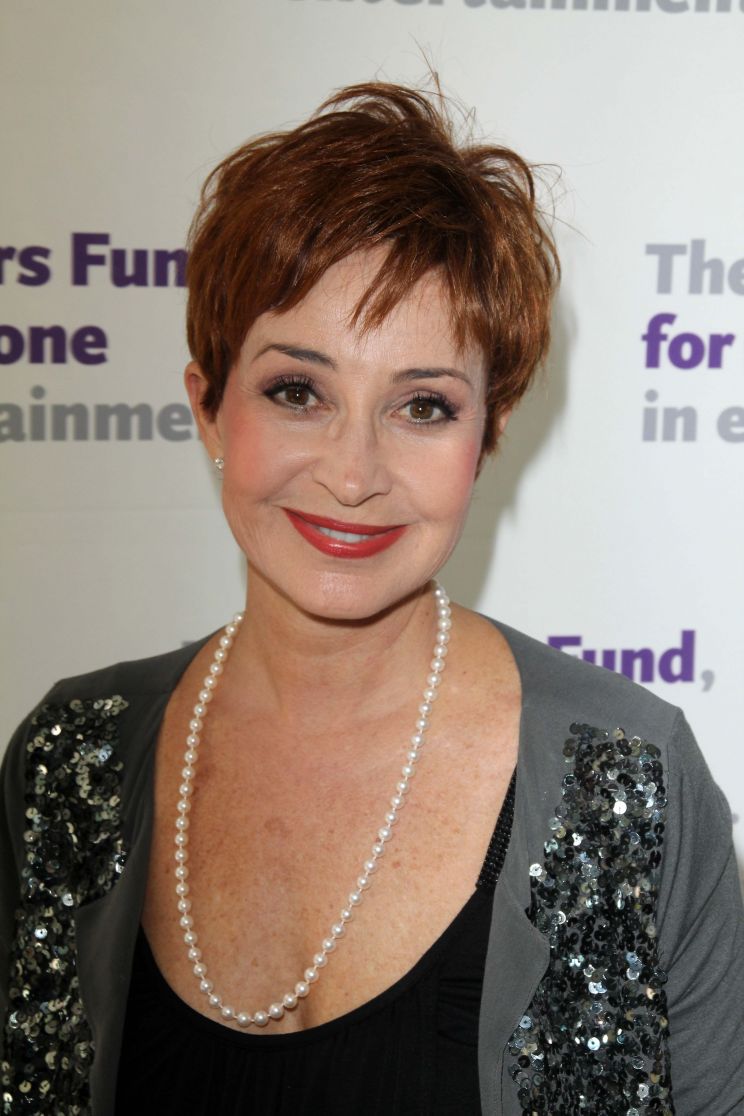 Annie Potts