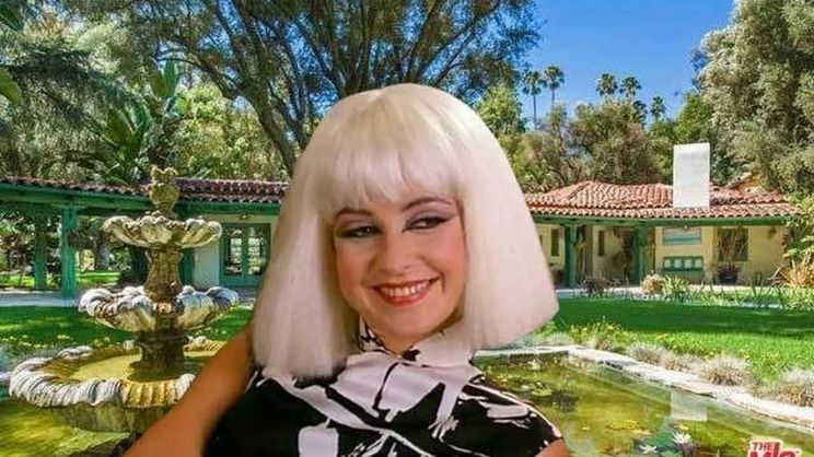 Annie Potts