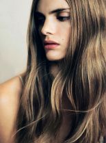 Annika Hays