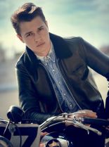 Ansel Elgort photo