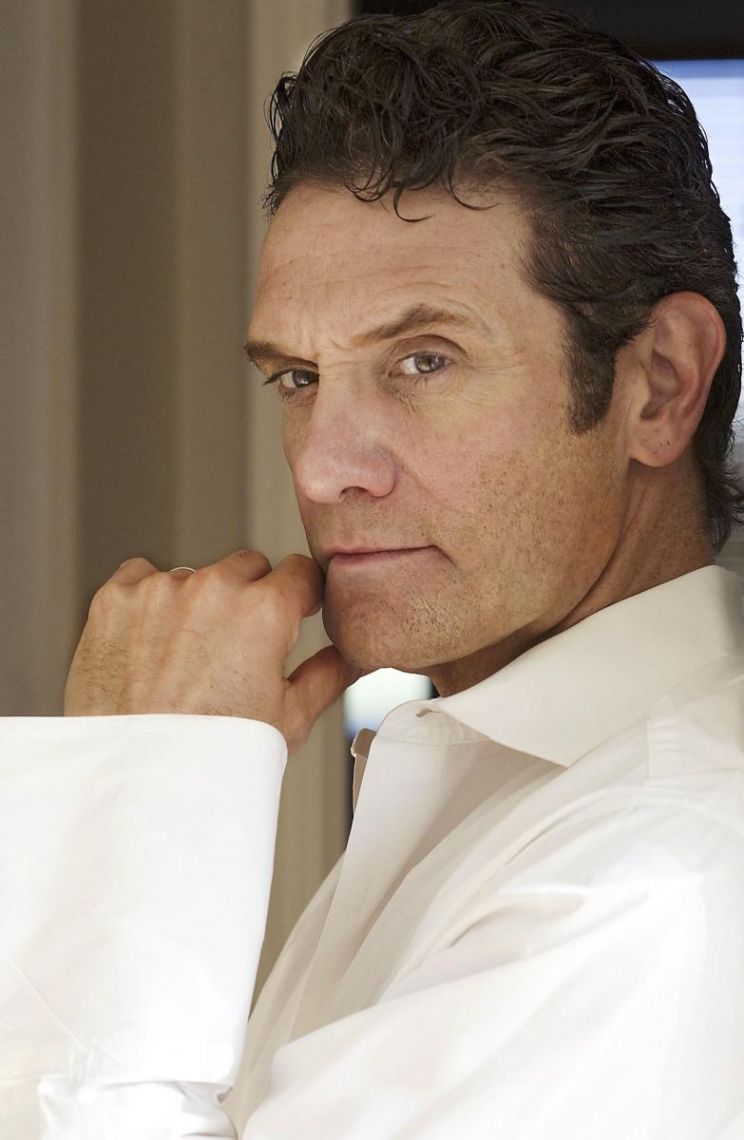 Anthony Crivello