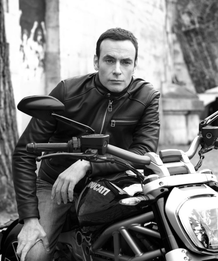 Anthony Delon