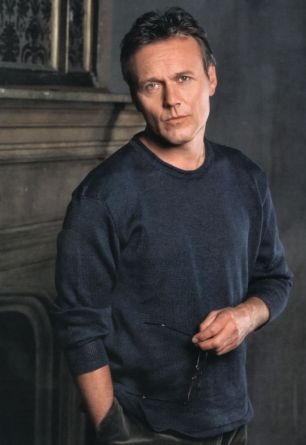 Anthony Head