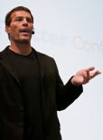 Anthony Robbins