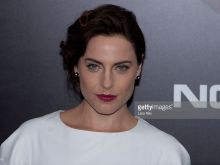 Antje Traue