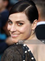 Antje Traue