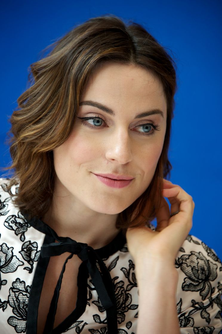 Antje Traue