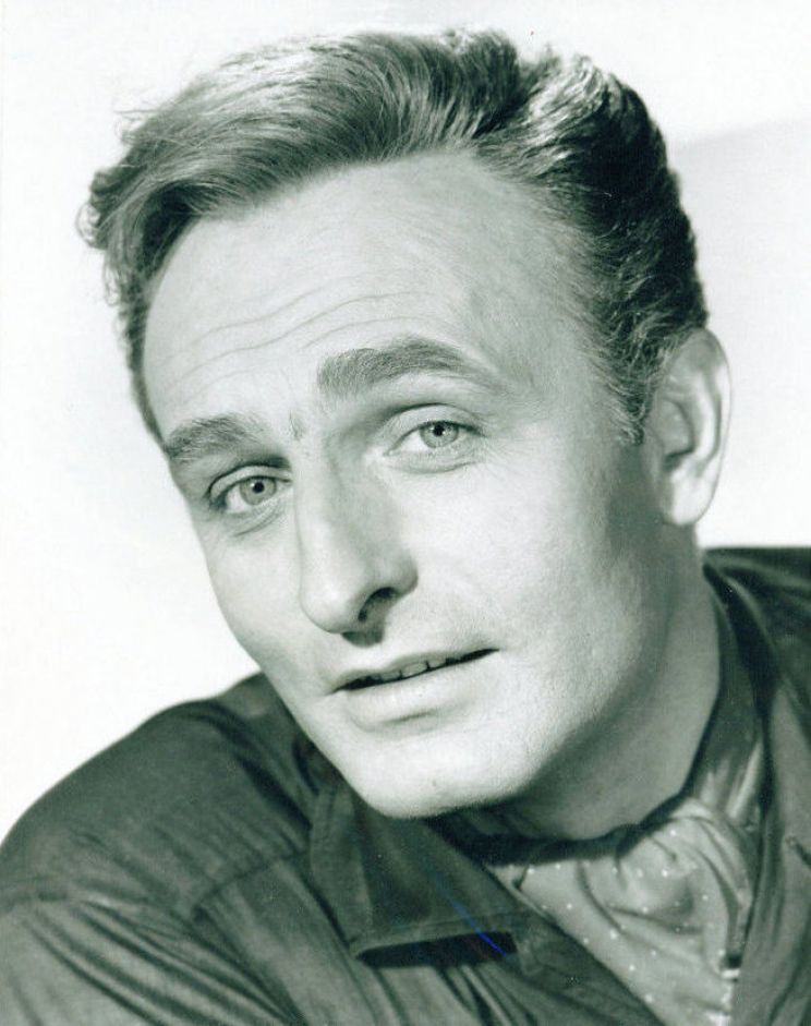 Anton Diffring
