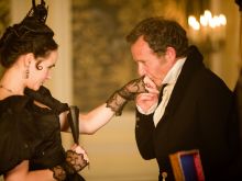 Anton Lesser