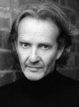 Anton Lesser