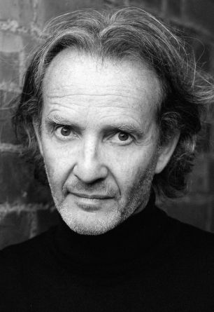 Anton Lesser
