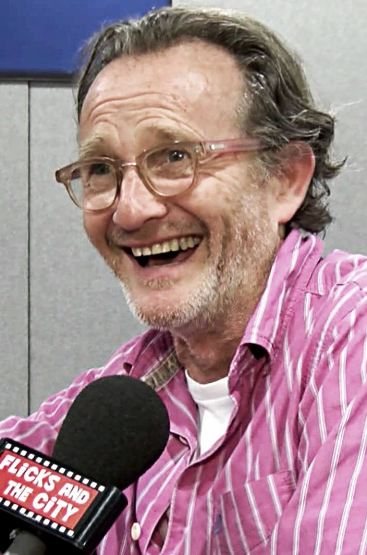 Anton Lesser
