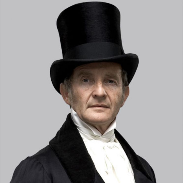 Anton Lesser