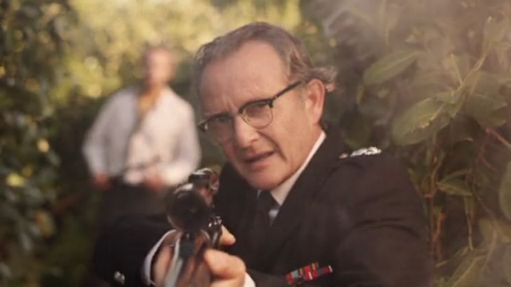 Anton Lesser