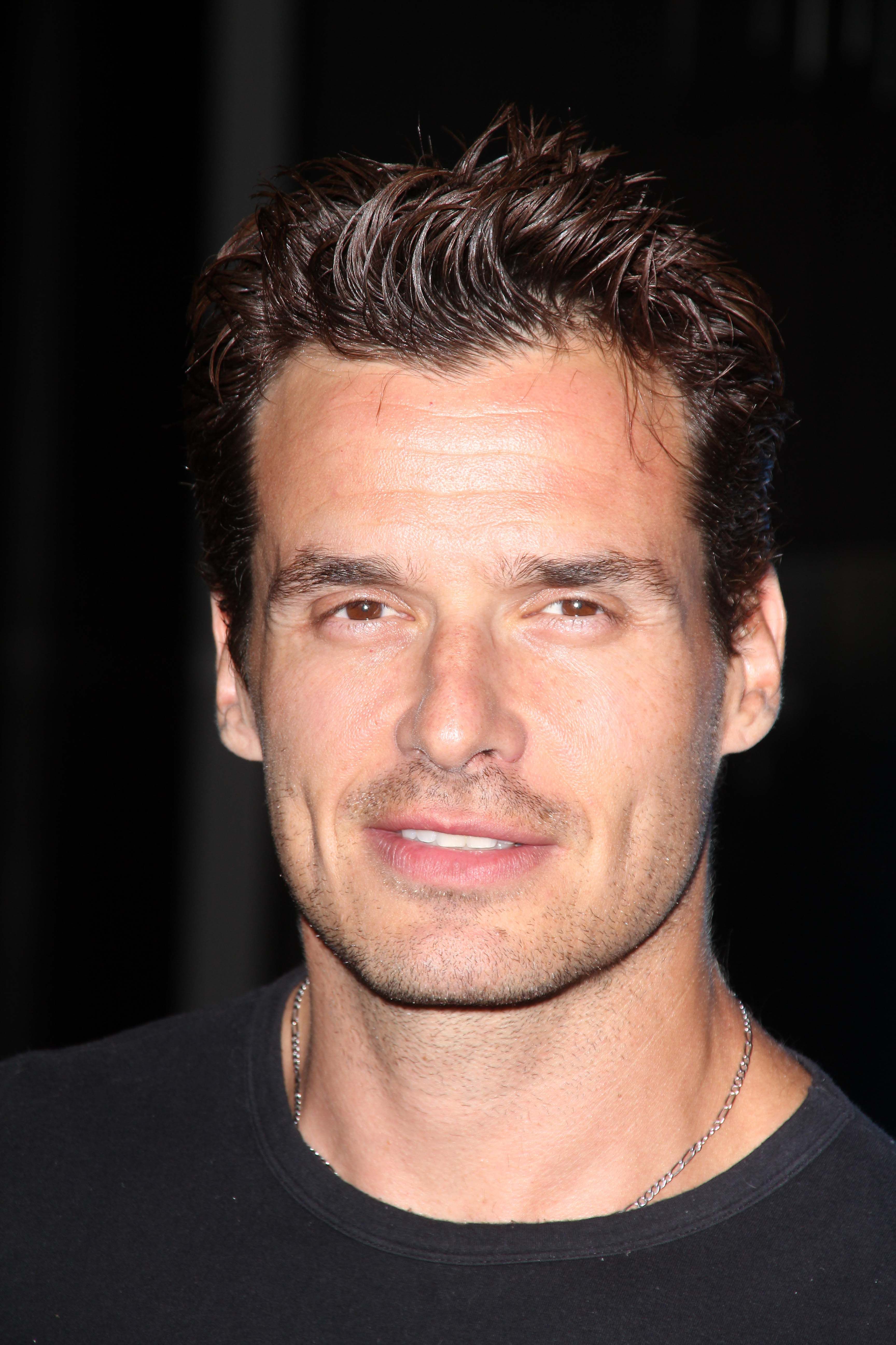 Pictures of Antonio Sabato Jr.