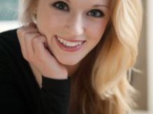 Anya Olsen photo