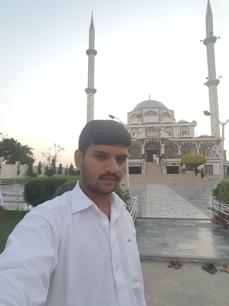 Aqib Khan