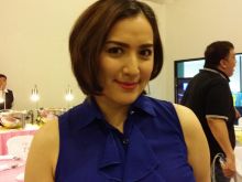 Ara Mina #2348534 picture (Landscape Medium)