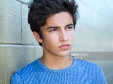 Aramis Knight