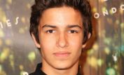 Aramis Knight